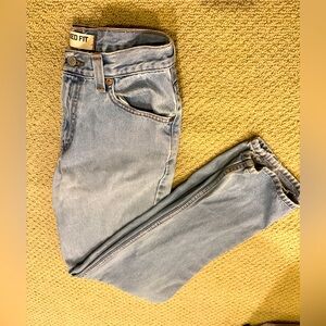 Vintage Light Wash Levi’s 550s Jeans